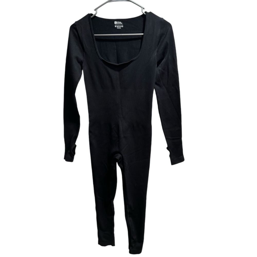 Black Ribbed Scoop Neck Long Sleeve Bodysuit/Jumpsuit, size Small EUC